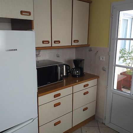 Appartement 3 Chambres 6 Pers Rez De Jardin 5Min Plage Quartier Du Phare Location Du Dimanche Au Dimanche En Juillet Et Aout La Tranche-sur-Mer Bagian luar foto