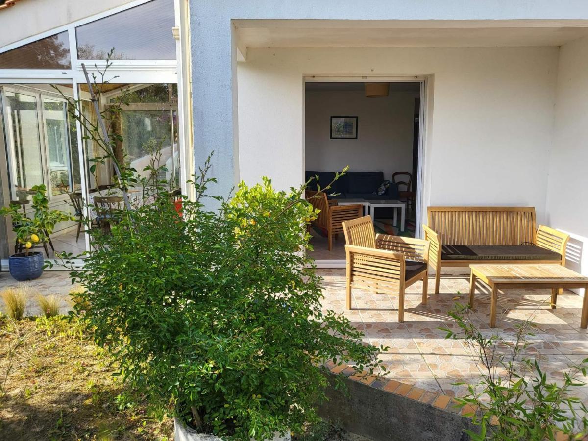 Appartement 3 Chambres 6 Pers Rez De Jardin 5Min Plage Quartier Du Phare Location Du Dimanche Au Dimanche En Juillet Et Aout La Tranche-sur-Mer Bagian luar foto